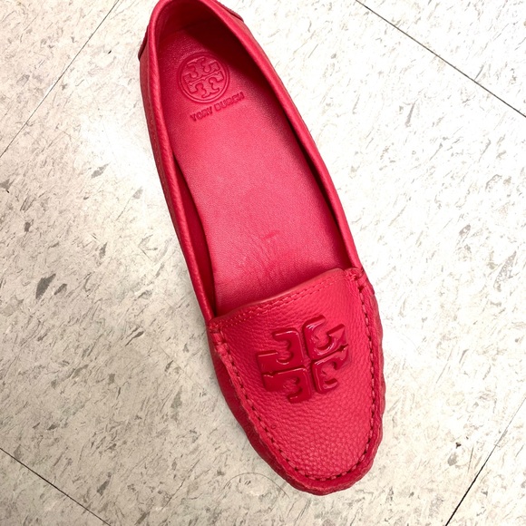 Tory Burch Lowell 2 Driver Tumbled Leather flats - Picture 5 of 7